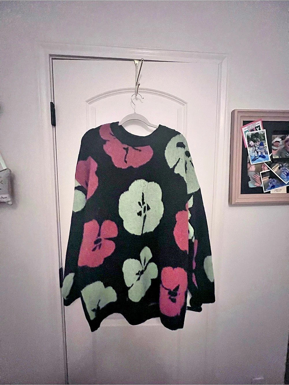 Floral Long Sleeve Top in Black & Pink Like New